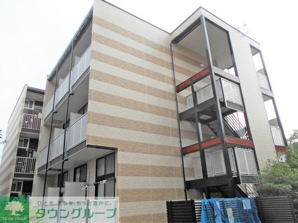 レオパレスM1の物件外観写真